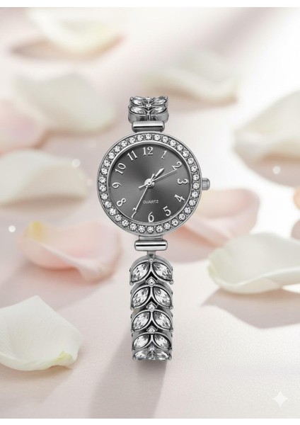 Gümüş Taşlı Kasa Minimal Kol Saati fiyatları