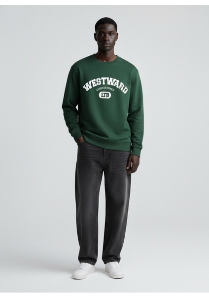 Uzun Kollu Sıfır Yaka Slogan Baskılı Yeşil Sweatshırt