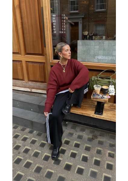 Yumuşak Dokulu Oversize Triko Kazak