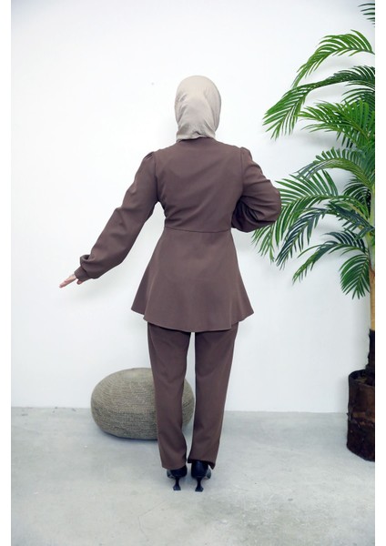 Kuşak Detay Ceketli Takım-Kahve modelleri