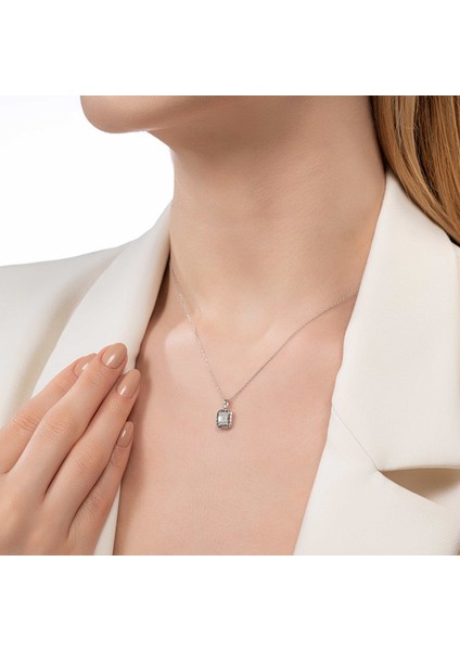 0,20 Karat Efektli Baget Pırlanta Kolye modelleri