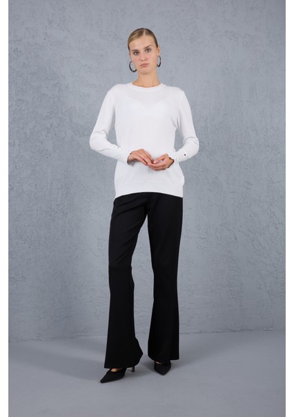 Kadın Beyaz Çıtçıtlı Kollu Bisiklet Yaka Triko Bluz