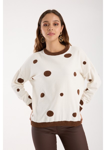Kadın Beyaz Puantiyeli Şönil Kadife Bisiklet Yaka Triko Kazak modelleri