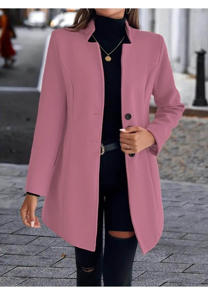 Kadın Uzun Kollu Kırlangıç Yaka Önden Düğmeli Kısa Kaşe Kaban