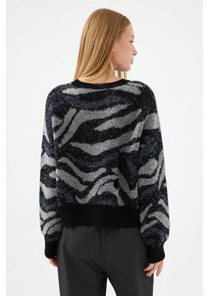 Siyah Kadın Kazak LF2040808 modelleri