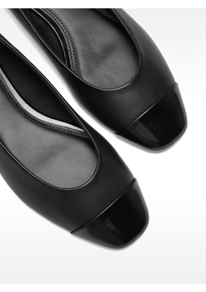 Kontrastlı Düz Babet indirimleri