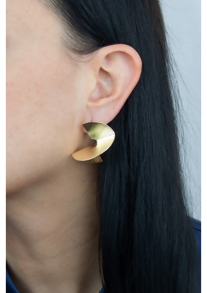 Asimetrik Tasarım Küpe fiyatları