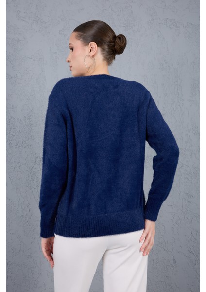 Kadın Koyu Laci Sakal Iplik Taş ve Inci Detaylı Bisiklet Yaka Triko Kazak fırsatları