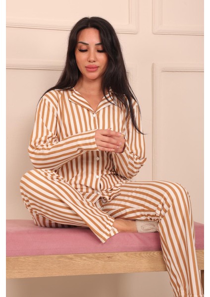 Kadın Dikey Çizgi Desenli Önü Düğmeli Uzun Kol Altı Uzun Süet Pijama Takımı fiyatları