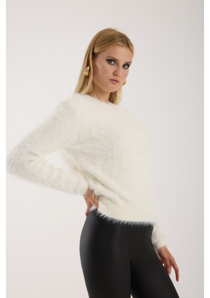 Kadın Ekru Sakal Iplik Bisiklet Yaka Triko Kazak fırsatları