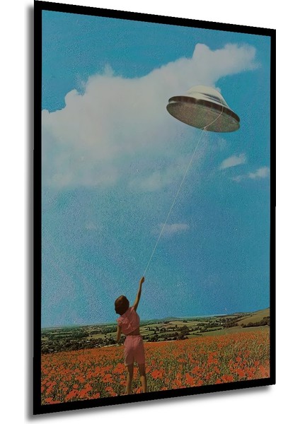 Ufo Uçurtma Gökyüzü Yağlı Boya Görünümlü Ahşap Dekoratif Tablo Dikdörtgen Tablo