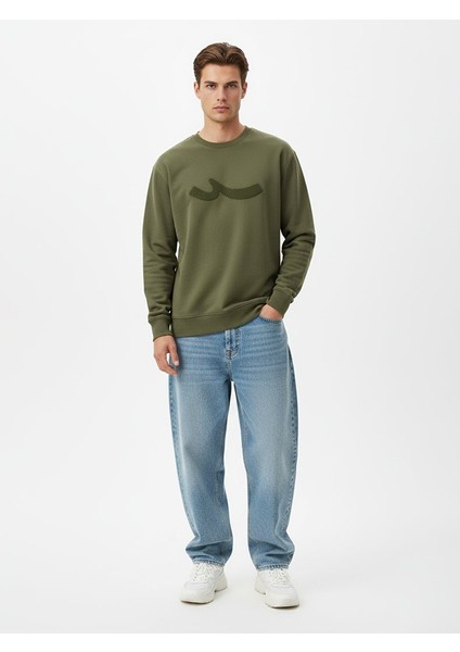 Uzun Kollu Sıfır Yaka Sign Baskılı Yeşil Sweatshırt