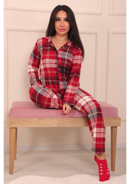 Kadın Ekose Desenli Önü Düğmeli Süet Pijama Takımı indirimleri