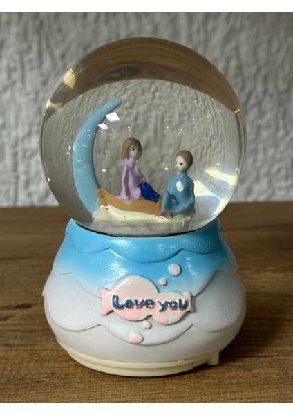 Sevgili Hilal Temalı Işıklı Müzikli Pilli Orta Boy Kar Küresi Dekoratif Hediyelik Eşya Müzik Kutusu