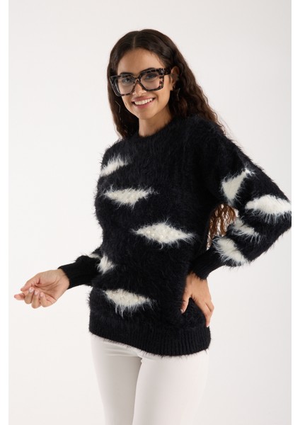 Kadın Siyah-Beyaz Sakal Iplik Taş ve Inci Detaylı Bisiklet Yaka Triko Kazak fiyatları