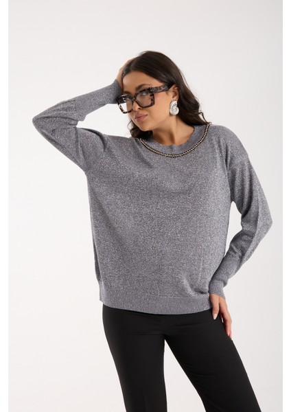 Kadın Gri Viskon Vortex Iplik Taş Detaylı Bisiklet Yaka Simli Triko Bluz fiyatları