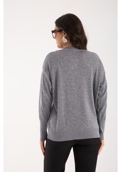 Kadın Gri Viskon Vortex Iplik Taş Detaylı Bisiklet Yaka Simli Triko Bluz indirimleri
