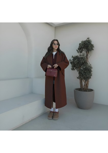 Kışlık Astarlı Detaylı Kadın Kaşmir Kaban modelleri