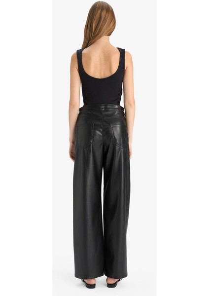 Wide Leg Fermuarlı Normal Bel Standart Boy Suni Deri Pantolon G1048AX25AU
