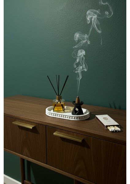 Dekoratif Oval Beton Boncuklu Zen Tepsi & Sunum Tabağı | Minimalist Başucu Takı Standı