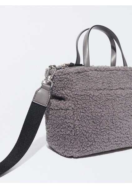 Suni Kürk Detaylı Tote Çanta