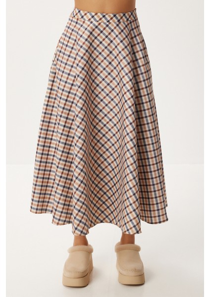 Kareli Midi Kloş Etek LNS0092 Krem Lacivert fırsatları