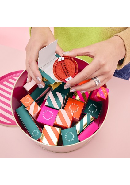 Premium Advent Takvimi - 24 Sürprizle Dolu Cömert Takvim fırsatları