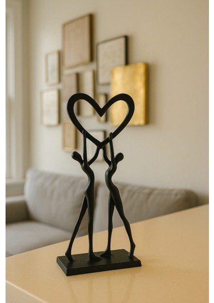 Minimalist Aşk Figürü Heykel – 3D Baskı Siyah Pla Dekoratif Biblo (47X18X101 Mm)