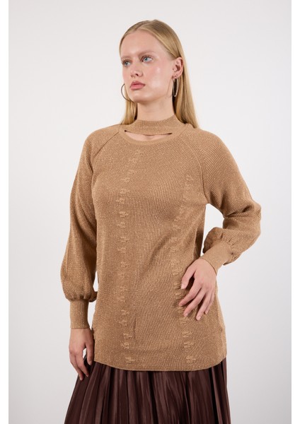 Kadın Bej Reglan Balon Kollu Choker Yaka Simli Triko Kazak