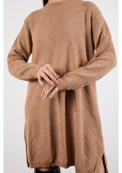 Kadın Bej Yan Yırtmaçlı Bisiklet Yaka Sim Desenli Triko Bluz modelleri