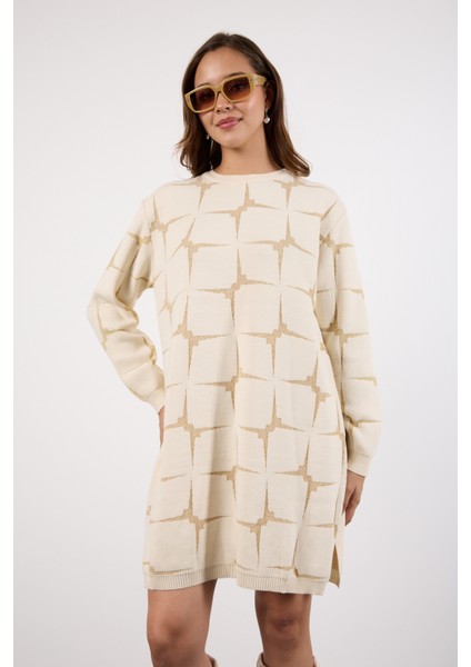 Kadın Ekru Yan Yırtmaçlı Bisiklet Yaka Sim Desenli Triko Bluz