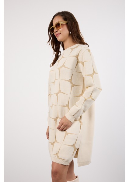 Kadın Ekru Yan Yırtmaçlı Bisiklet Yaka Sim Desenli Triko Bluz modelleri