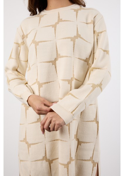 Kadın Ekru Yan Yırtmaçlı Bisiklet Yaka Sim Desenli Triko Bluz fırsatları