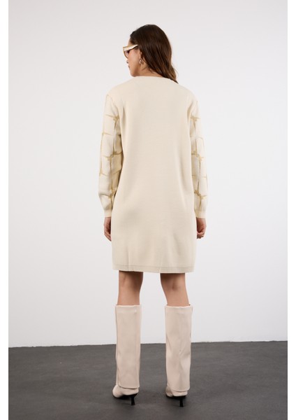 Kadın Ekru Yan Yırtmaçlı Bisiklet Yaka Sim Desenli Triko Bluz