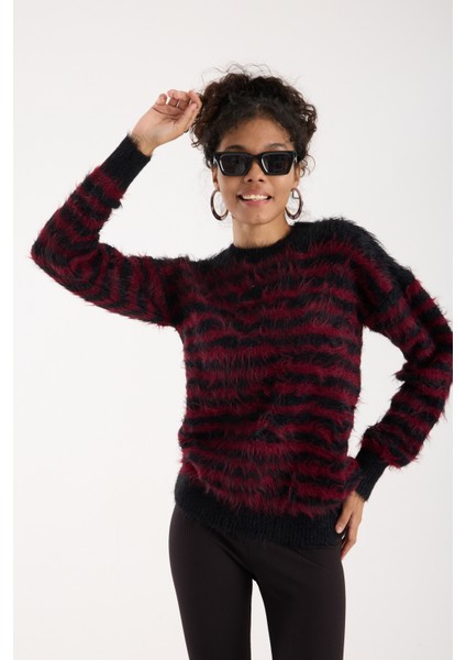 Kadın Siyah-Bordo Sakal Iplik Çizgili Bisiklet Yaka Triko Kazak fiyatları