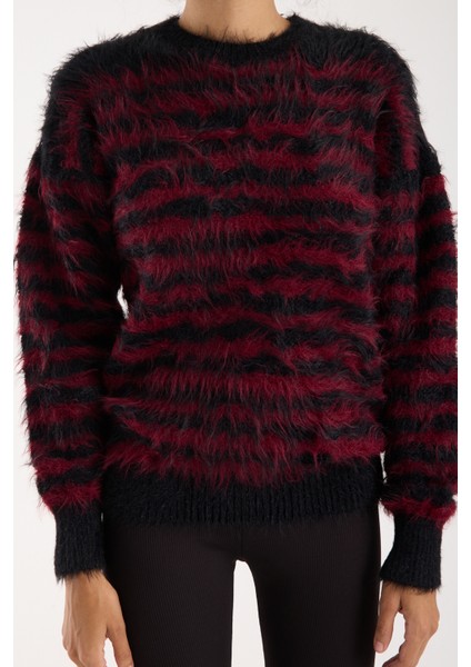 Kadın Siyah-Bordo Sakal Iplik Çizgili Bisiklet Yaka Triko Kazak modelleri