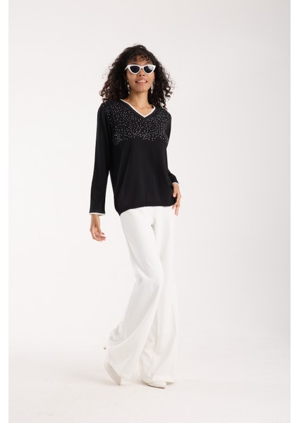Kadın Siyah Viskon Kumaş Taş Detaylı Kontrast Sim Biyeli V Yaka Triko Bluz