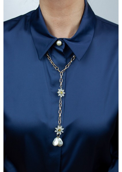 Kristal Çiçek Figürlü Uzun Kolye