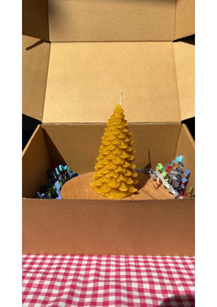 Balmumu Çam Ağacı Modeli Mum