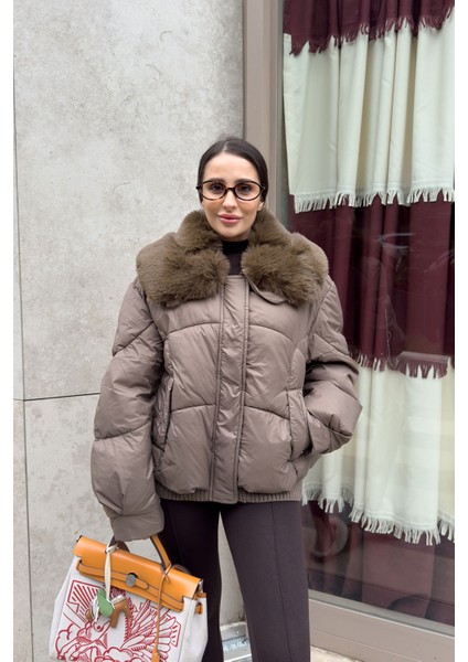 Alenelle Yakası Kürklü Bomber Mont- Haki