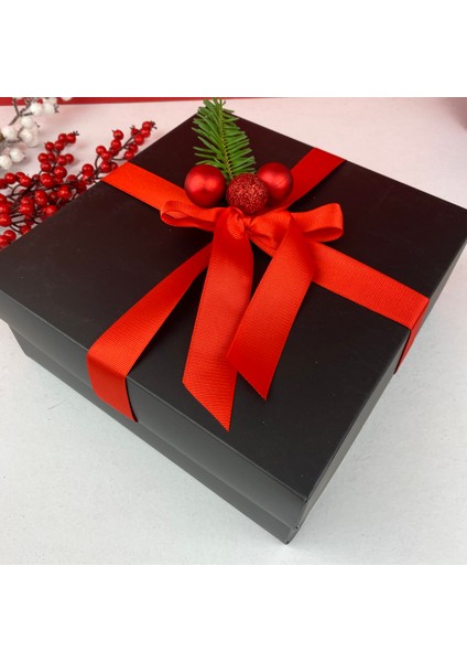 Yılbaşı Boş Siyah Hediye Kutusu - 25CM X25 Cmx 10 cm