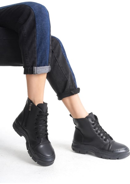 Bıanca Bağcıklı Fermuarlı Ortopedik Taban Suya ve Soğuğa Dayanıklı Cilt Kadın Spor Bot St Siyah modelleri