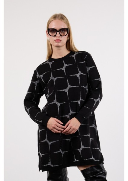 Kadın Siyah Yan Yırtmaçlı Bisiklet Yaka Sim Desenli Triko Bluz