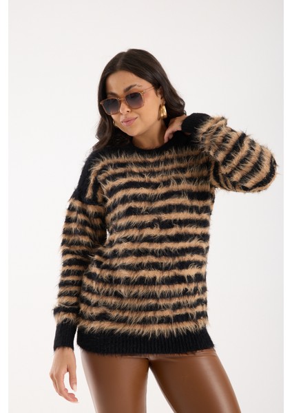 Kadın Siyah-Bej Sakal Iplik Çizgili Bisiklet Yaka Triko Kazak indirimleri