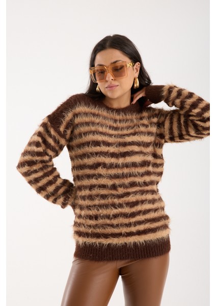 Kadın Kahve-Bej Sakal Iplik Çizgili Bisiklet Yaka Triko Kazak fiyatları