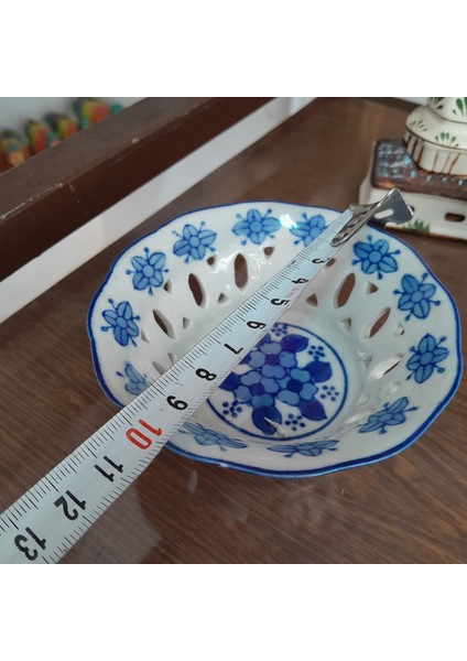 Antika Tabaklar ve Rüzgar Gülü