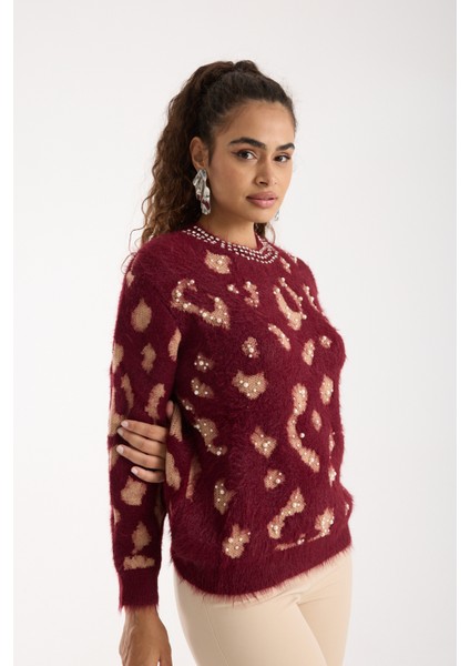 Kadın Bordo Sakal Iplik Taş ve Inci Detaylı Bisiklet Yaka Triko Kazak indirimleri