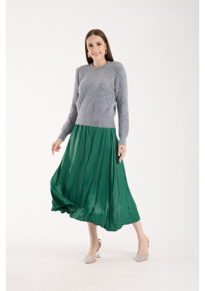 Kadın Gri Sakal Iplik Taş Detaylı Bisiklet Yaka Triko Kazak