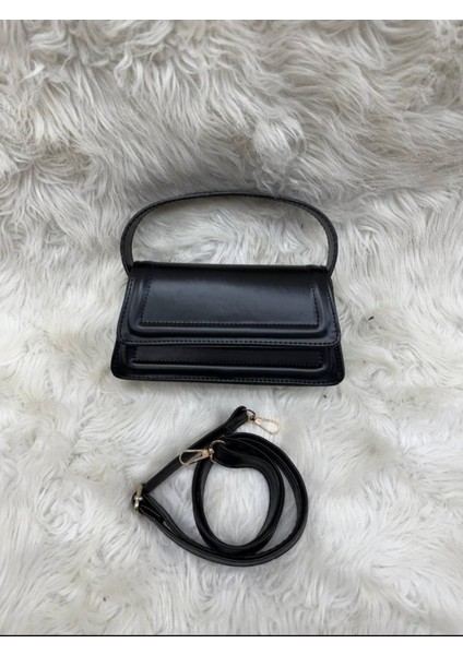 Kadın El ve Omuz Siyah Çanta