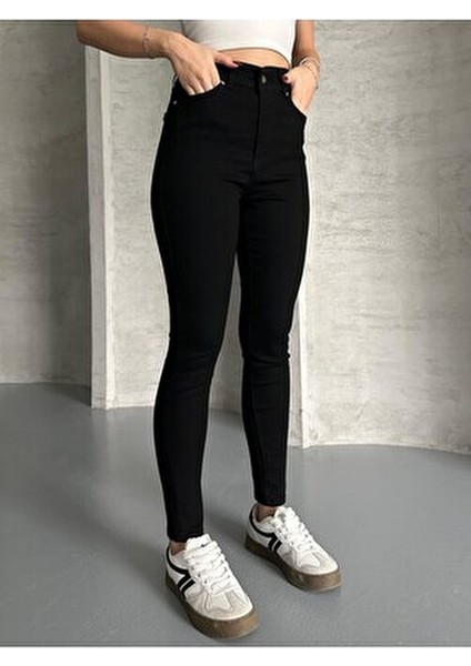 Kadın Siyah Dar Paça Jeans Kot Solmaz Skinny Jean Toparlayıcı Pantolon